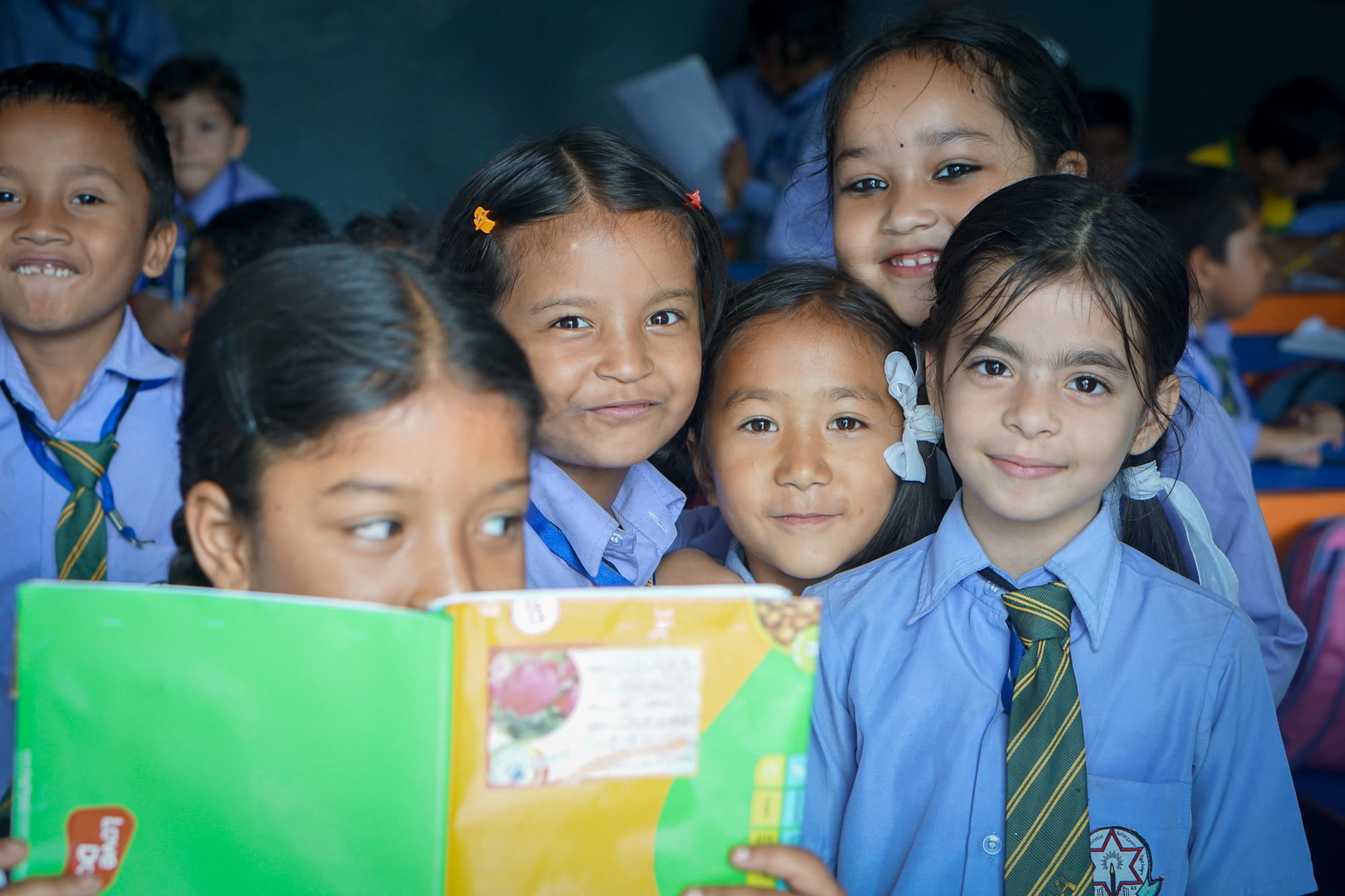 kids school volunteer nepal book