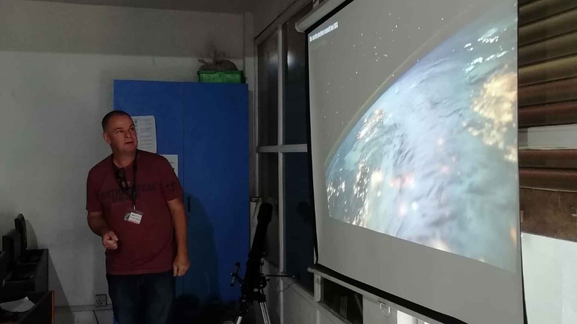 stars nepal volunteer