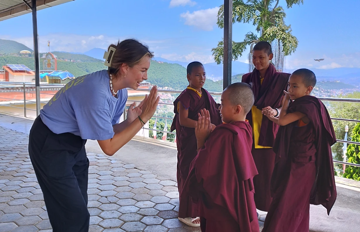 Teaching in the Buddhist Monastery Volunteering Program